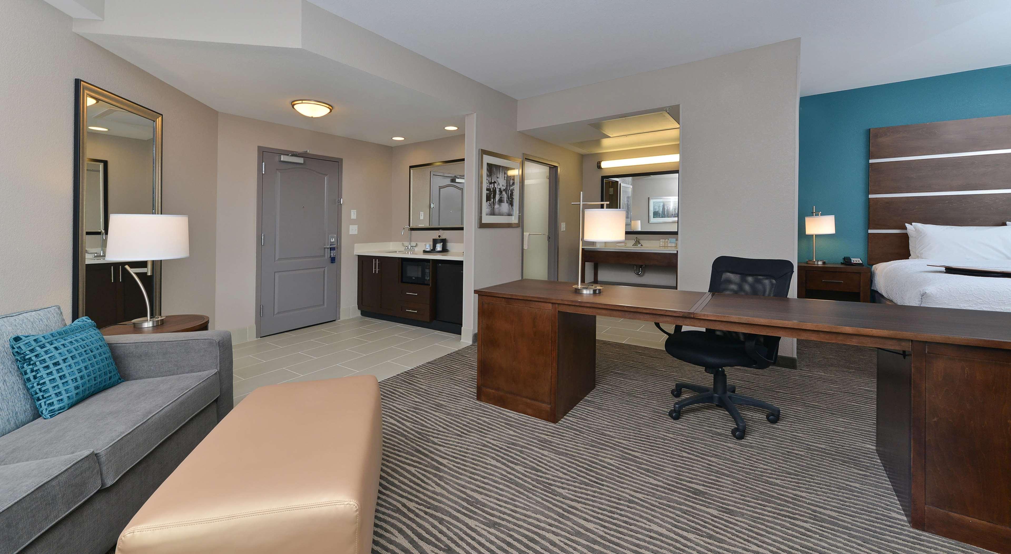 Hampton Inn & Suites Des Moines Downtown Esterno foto