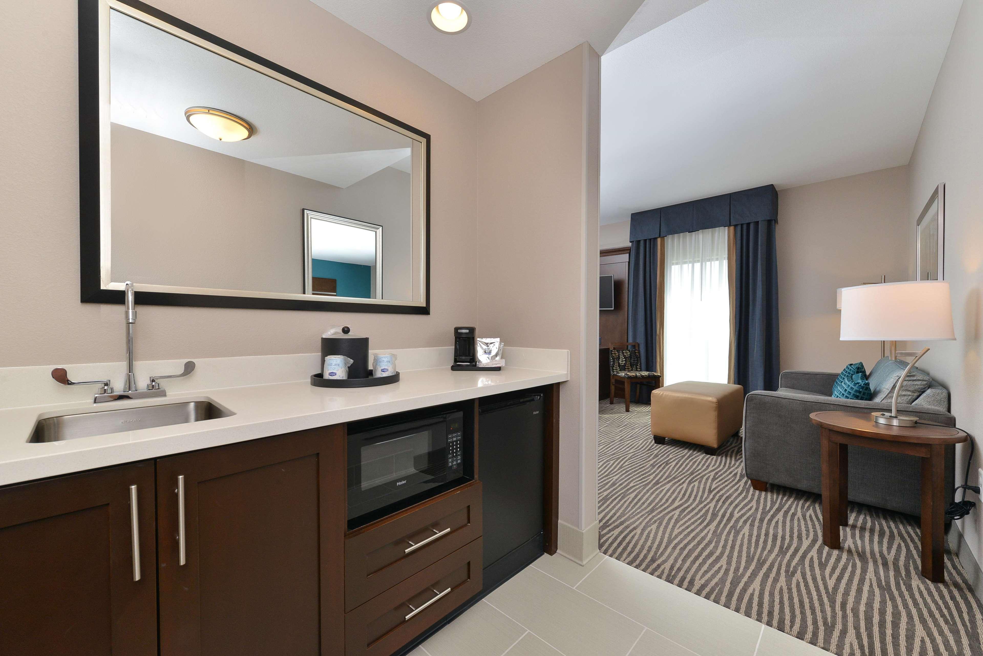 Hampton Inn & Suites Des Moines Downtown Esterno foto